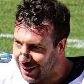 facts on Connor Barwin