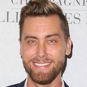 facts on Lance Bass