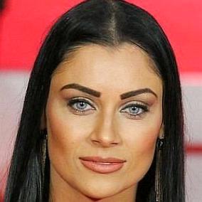 facts on Cally Jane Beech