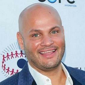 facts on Stephen Belafonte