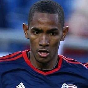 Jerry Bengtson facts