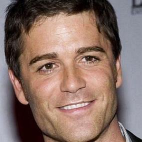 facts on Yannick Bisson