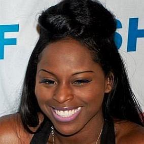 facts on Foxy Brown
