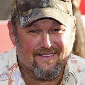 Larry the Cable Guy facts