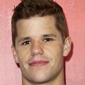 facts on Charlie Carver