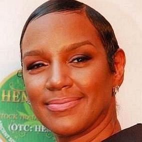 facts on Jackie Christie