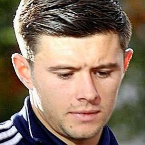 facts on Aaron Cresswell