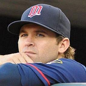 facts on Brian Dozier