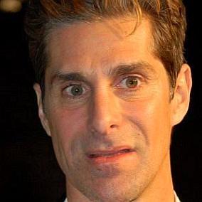facts on Perry Farrell