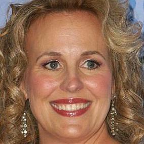 facts on Genie Francis