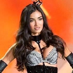 facts on Kelly Gale