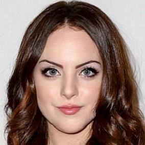 facts on Elizabeth Gillies