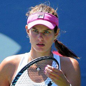 Julia Goerges facts