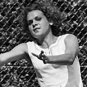 facts on Evonne Goolagong Cawley