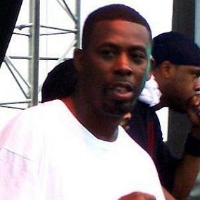 facts on GZA
