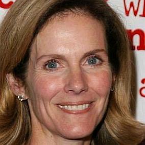 Julie Hagerty facts
