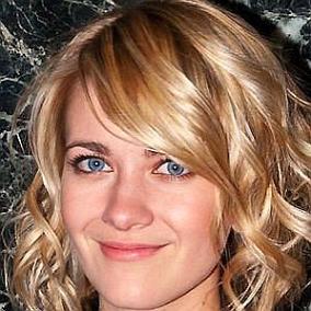 facts on Meredith Hagner
