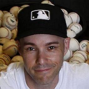 facts on Zack Hample