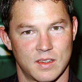 facts on Shawn Hatosy