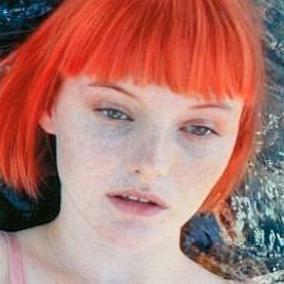 facts on Kacy Hill