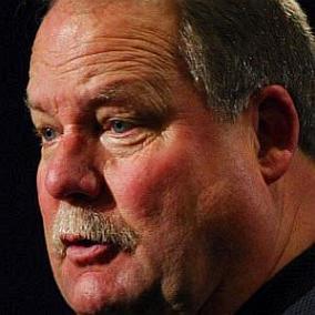facts on Mike Holmgren