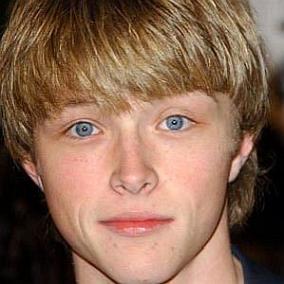 Sterling Knight facts