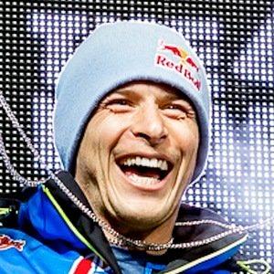 Levi LaVallee facts