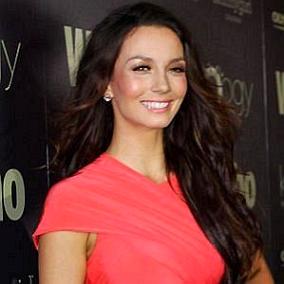facts on Ricki-Lee Coulter