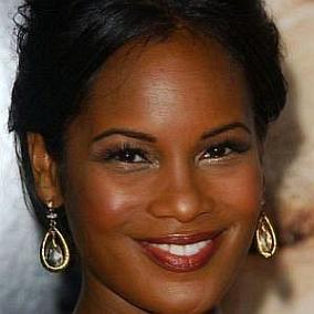 facts on Robinne Lee