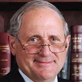 Carl Levin facts
