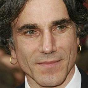 facts on Daniel Day-Lewis