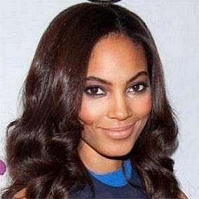 Ariel Meredith facts