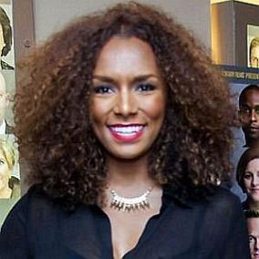 Janet Mock facts