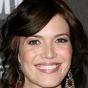 facts on Mandy Moore