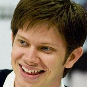 facts on Lee Norris