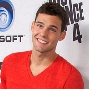 Holden Nowell facts