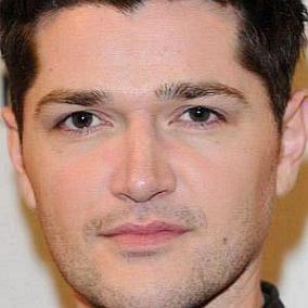 facts on Danny O'Donoghue