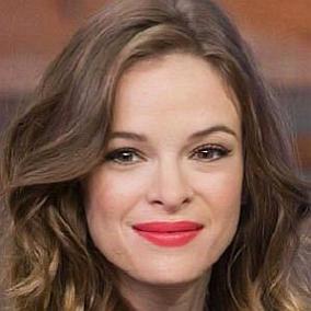 facts on Danielle Panabaker