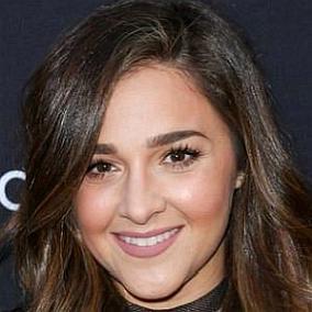 facts on Alisan Porter