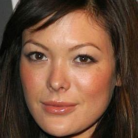 facts on Lindsay Price