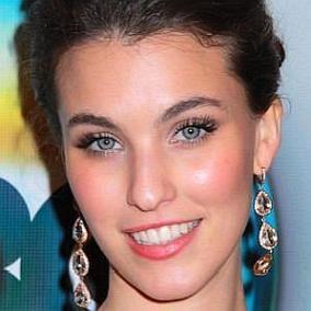 facts on Rainey Qualley