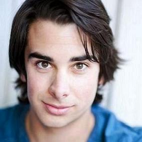 facts on Joey Richter