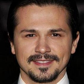 facts on Freddy Rodriguez