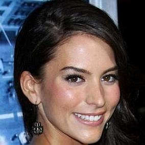 facts on Genesis Rodriguez