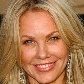 facts on Andrea Roth