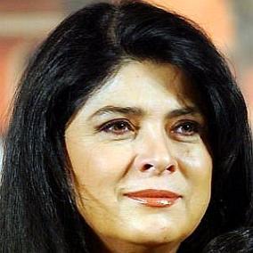 facts on Victoria Ruffo