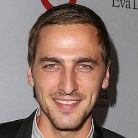facts on Kendall Schmidt