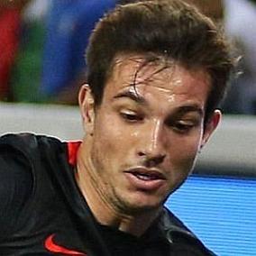facts on Cedric Soares
