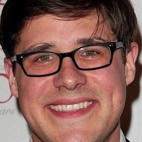 facts on Rich Sommer