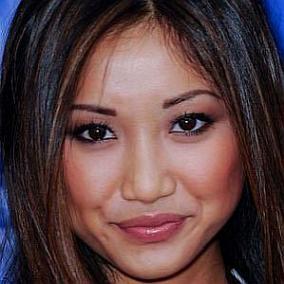 facts on Brenda Song